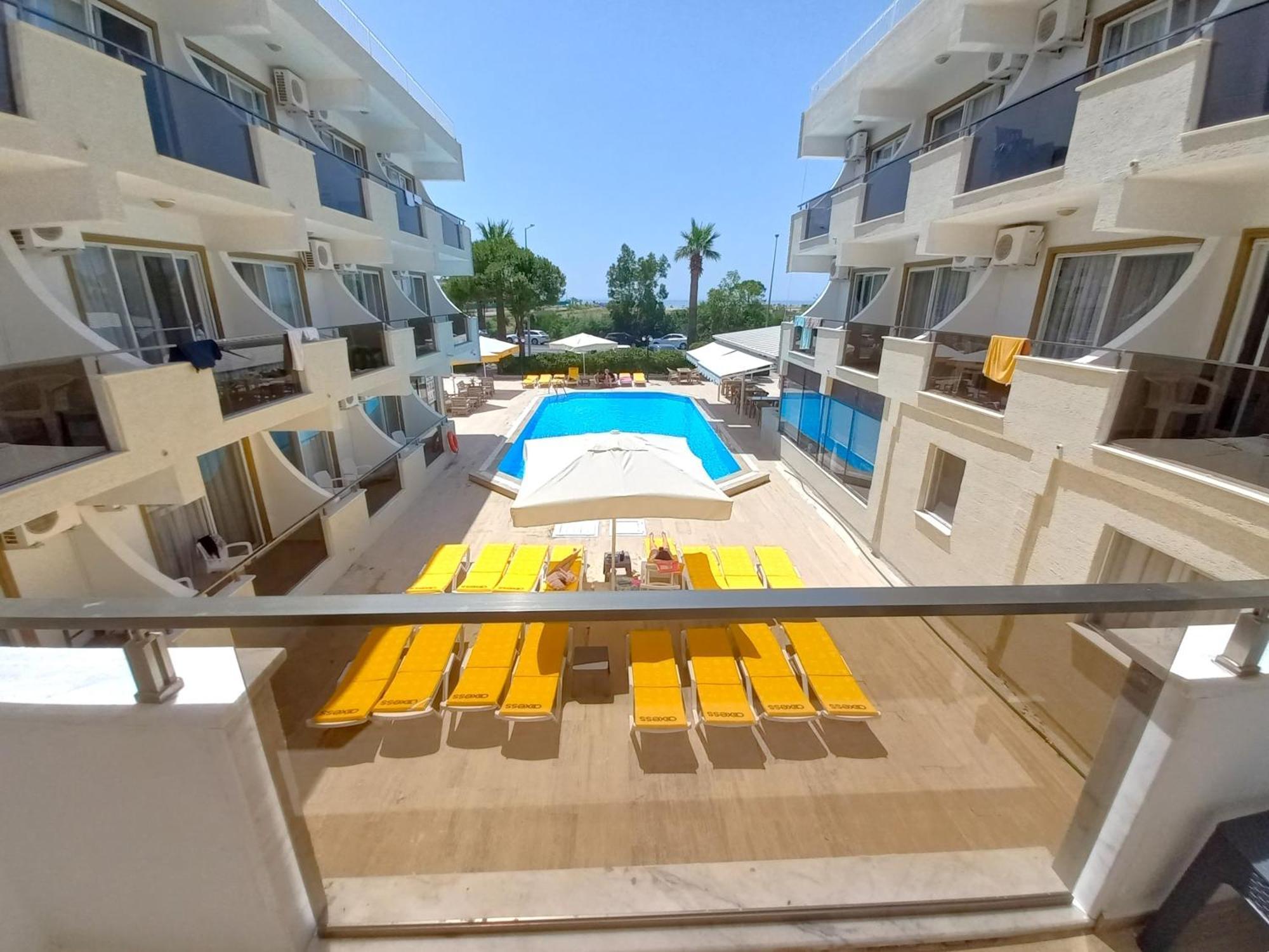Mulka Hotel Ayvalik Exterior foto