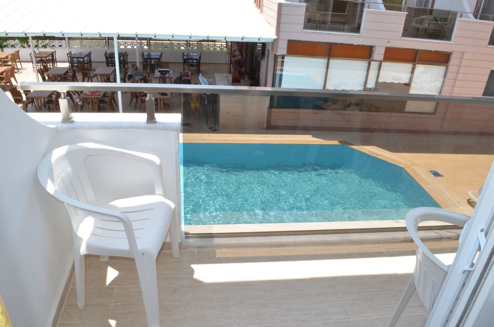 Mulka Hotel Ayvalik Exterior foto